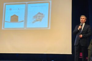 Hacı Adaylarına Hazırlık Kursu Düzenlendi