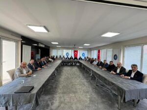 AHLATCI, “Çorum’un kalkınması için istişare içerisinde gayret göstereceğiz”